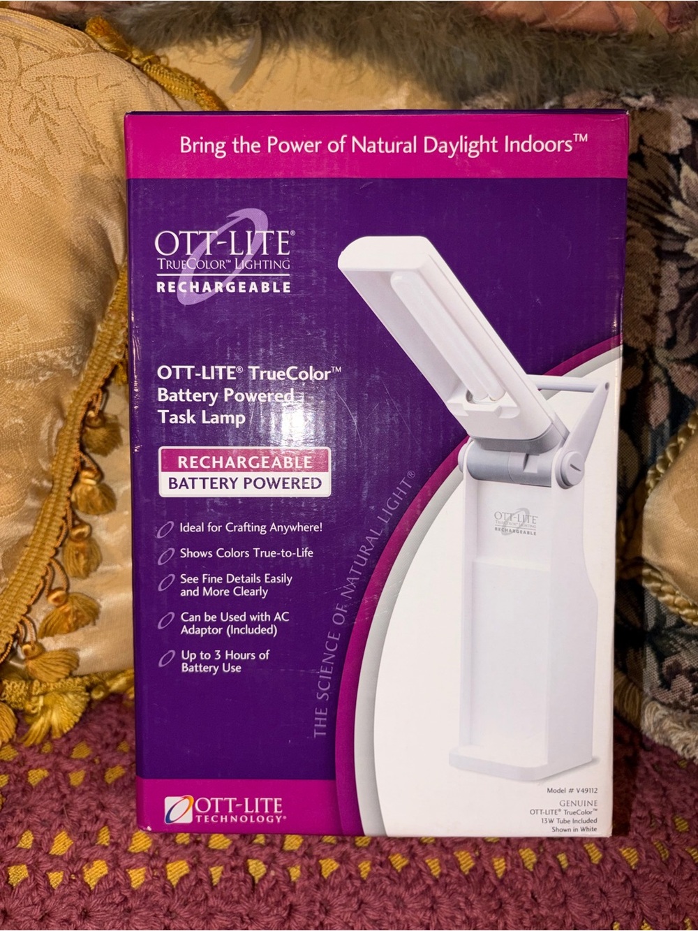 TrueColor Rechargeable White Task Lamp - Battery Powered New in box